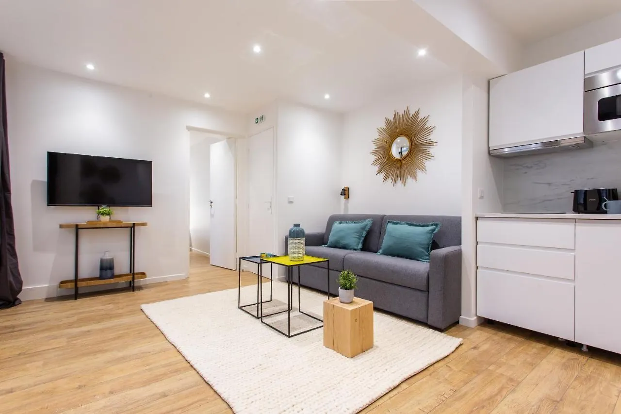 Cmg Residence Montmartre - Cottages Paris