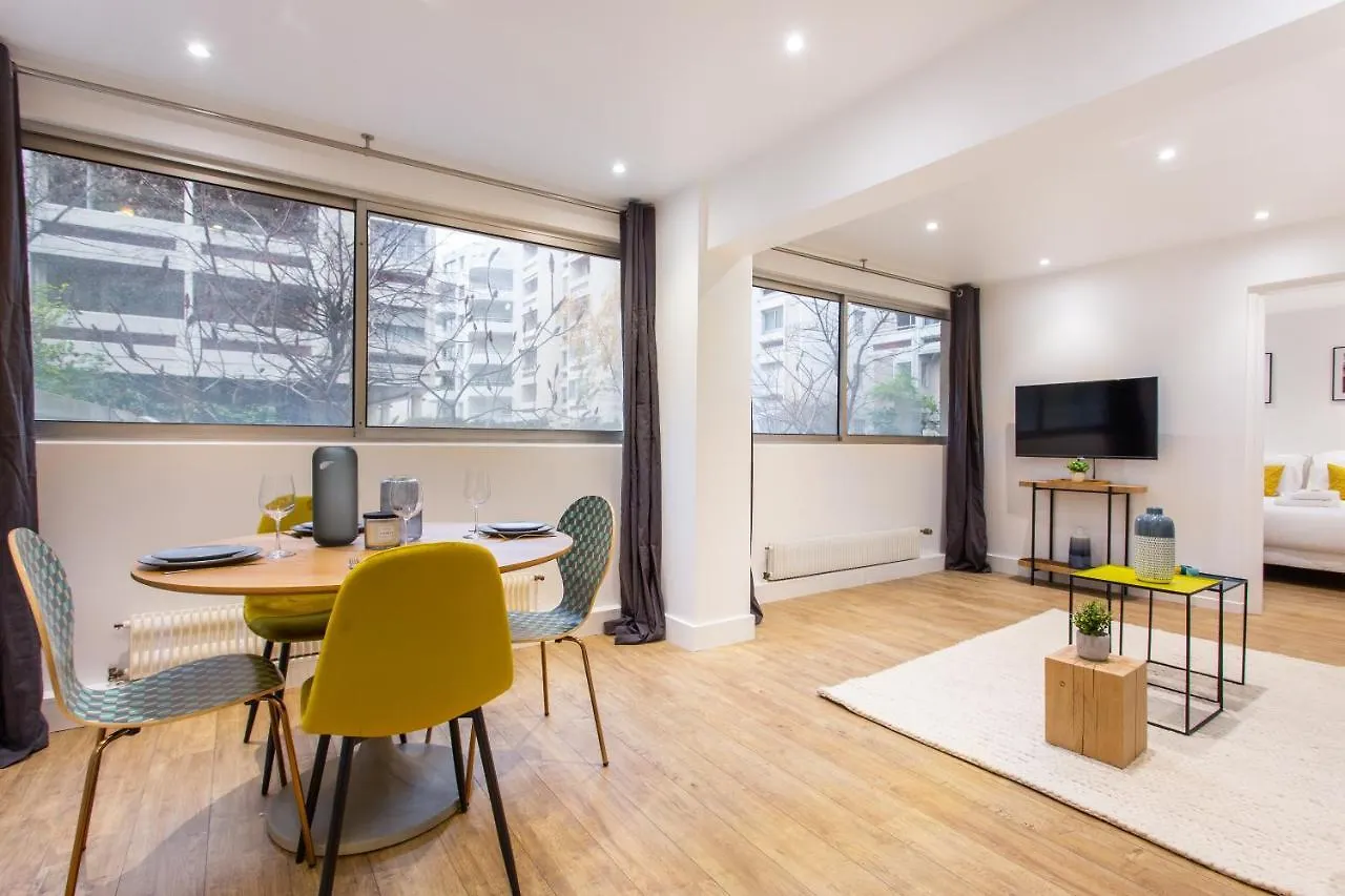 Cmg Residence Montmartre - Cottages Paris
